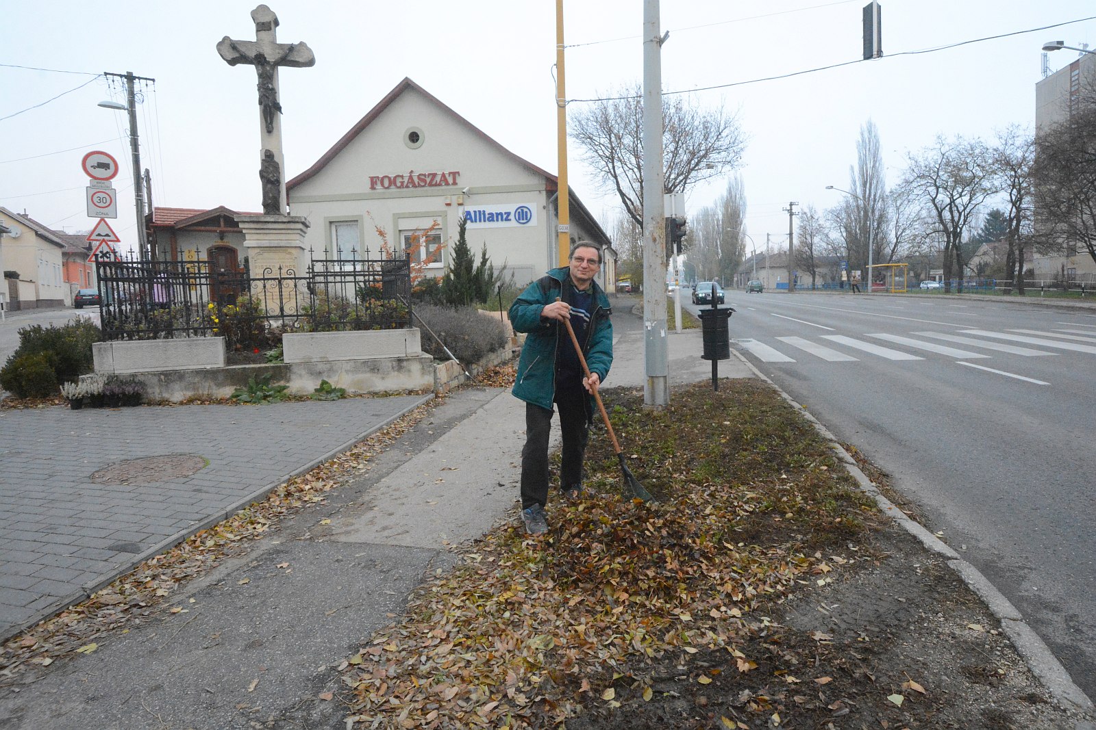 Megszépült a Lehel utcai kereszt környéke
